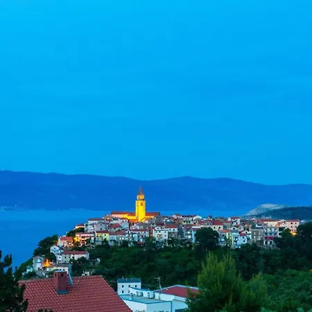 By Guide Villa Vrbnik (Primorje-Gorski Kotar)